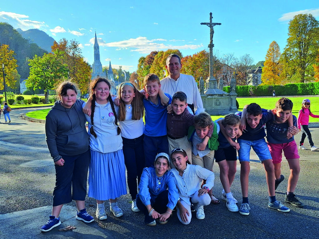 Lourdes - Jeunesse - Aquero